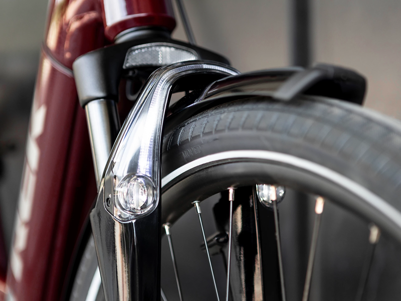 TREK Verve+ 4 Lowstep 500Wh Electric Hybrid Bike Red-6