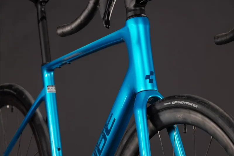Cube Attain C:62 SLX Road Bike in Bali and Blue-4