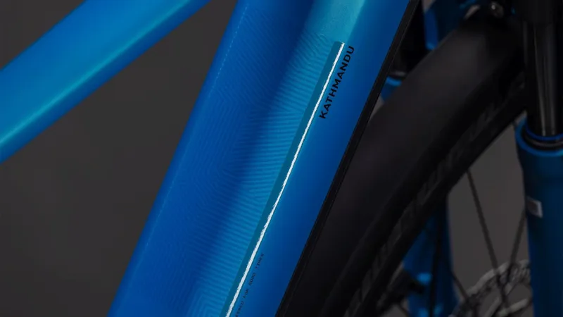 Cube Kathmandu Hybrid Comfort Pro 800Wh Electric Hybrid Bike in Azure and Black-4