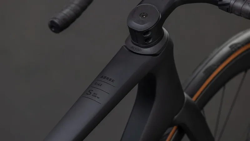 Cube Agree C:62 SLT Road Bike in Black-7
