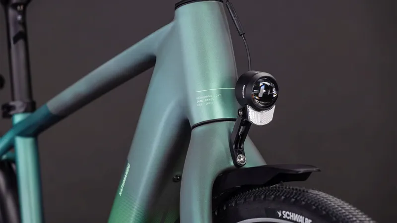 Cube Kathmandu Hybrid C:62 SLT 400Wh Electric Hybrid Bike in Seafoam and Chrome-5