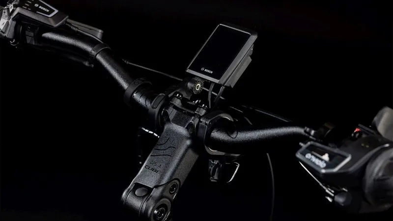 Cube Trike Cargo Hybrid 1500Wh Electric Cargo Bike in Grey Reflex and Black-8