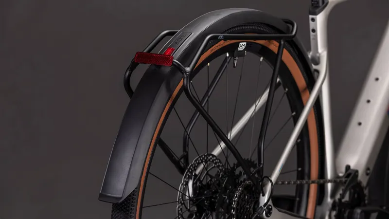 Cube Nulane Hybrid C:62 Race FE 400Wh Electric Hybrid Bike in Sleekgrey and Prism-6