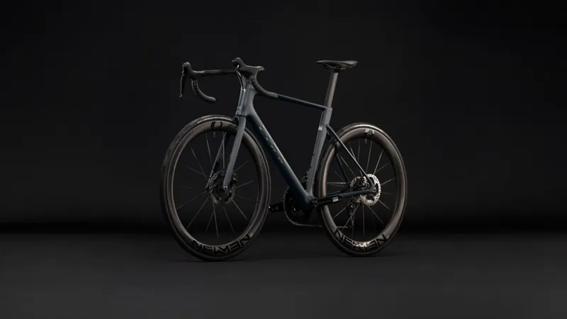 Cube Litening Air C:68X SLT Road Bike in Halogrey and Prizm-10