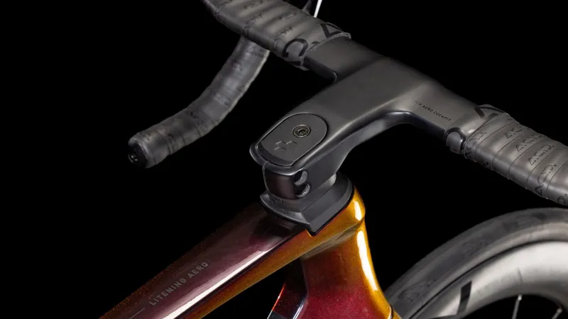 Cube Litening Aero C:68X SLT Road Bike in Solareclipse and Carbon-4