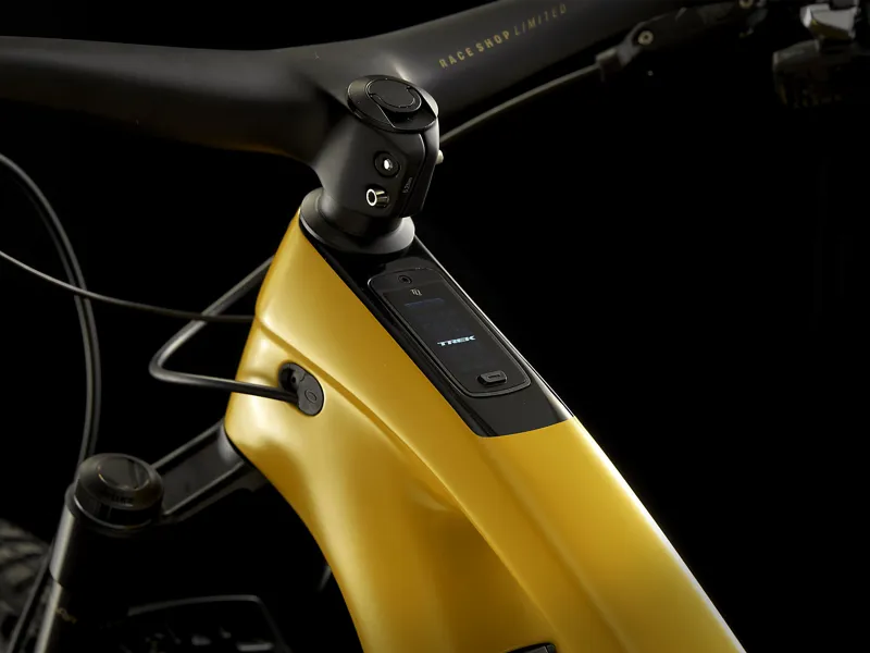 TREK Fuel EXe 9.9 XX1 AXS 360Wh Full Suspension Electric Mountain Bike in Baja Yellow-8