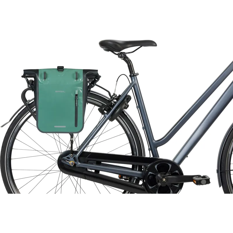 Basil Rivo Tarpaulin MIK Hooks Medium Single Pannier Bag in Silvergreen and Black - 12-15L-4