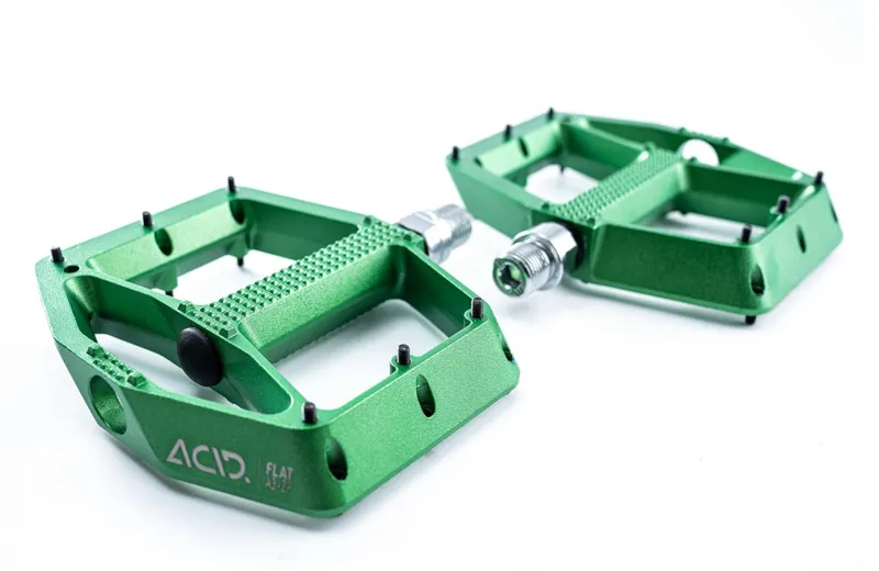 Acid A3-ZP R Flat Mountain Bike Pedals in Green-2