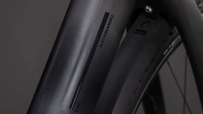 Cube Kathmandu Hybrid C:62 SLX EE 400Wh Electric Hybrid Bike in Liquidblack and Bluedust-6