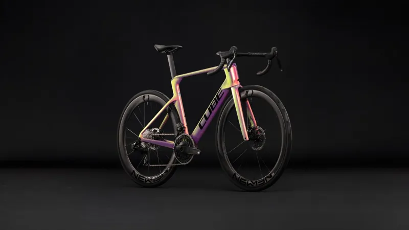 Cube Litening Aero C:68X Pro Road Bike in Beamfibre and Black-11