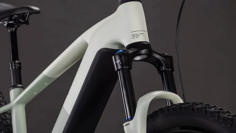 Cube Reaction Hybrid Pro 800Wh Electric Mountain Bike in Desertstone and Driedherbs-3