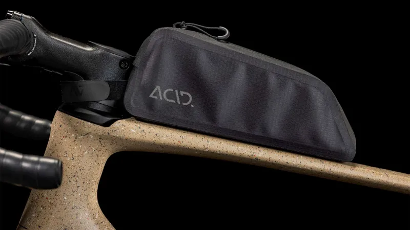 Cube Nuroad C:62 SLT Gravel Bike in Mineralgrit Black-6