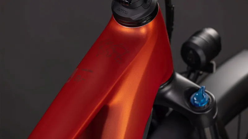 Cube Nuride Hybrid Pro 600Wh Electric Hybrid Bike in Chilli and Black-5