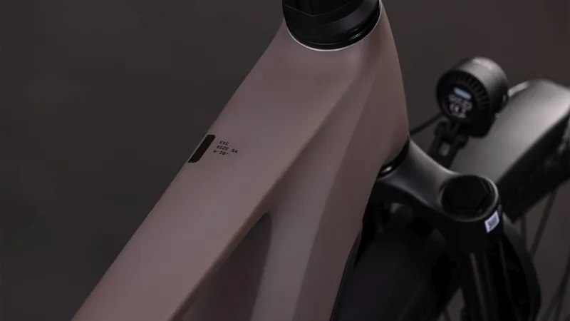 Cube Kathmandu Hybrid EXC 800Wh Electric Hybrid Bike in Cedar and Chrome-5