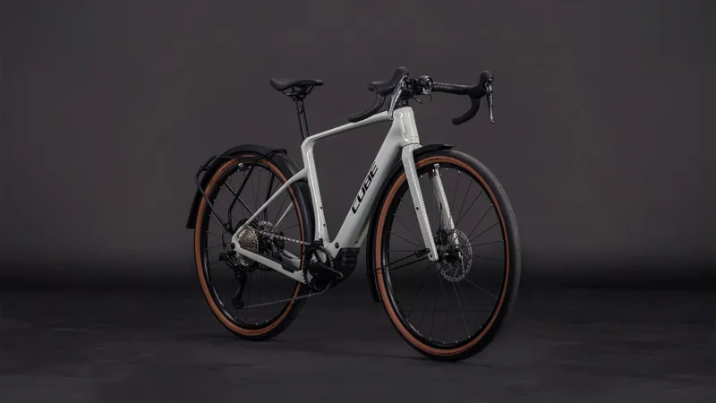 Cube Nuroad Hybrid C:62 Race FE 400Wh Electric Gravel Bike in Reedbeige and Black-6