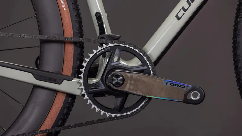 Cube Nuroad C:62 SLX Gravel Bike in Reedbeige and Chrome-3