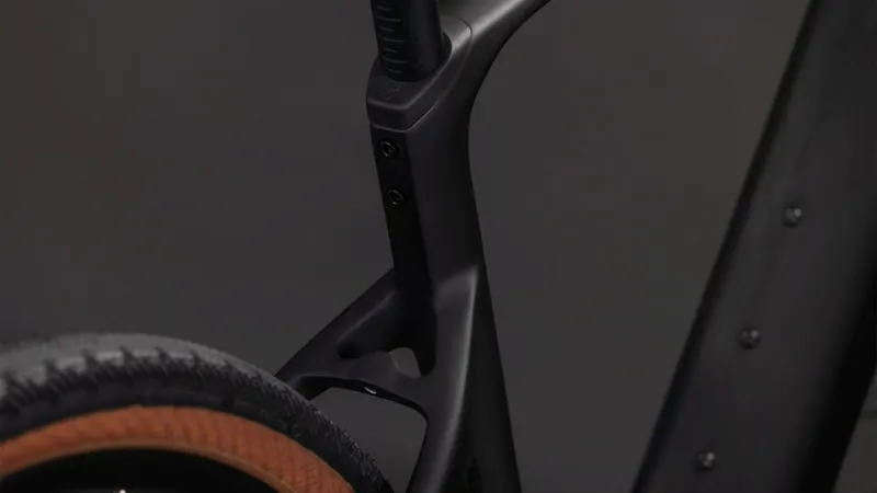 Cube Nuroad Hybrid C:62 EXC 400Wh Electric Gravel Bike in Blackline-3