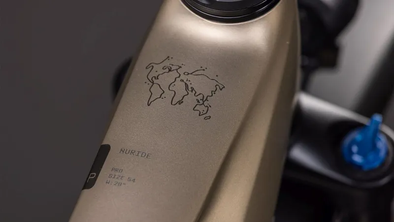 Cube Nuride Hybrid Pro 600Wh Electric Hybrid Bike in Flashstone and Chrome-3