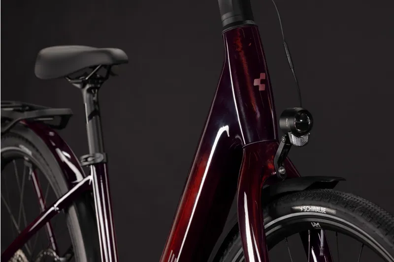 Cube Kathmandu Hybrid C:62 SLX EE 400Wh Electric Hybrid Bike in Liquidred and Red-4