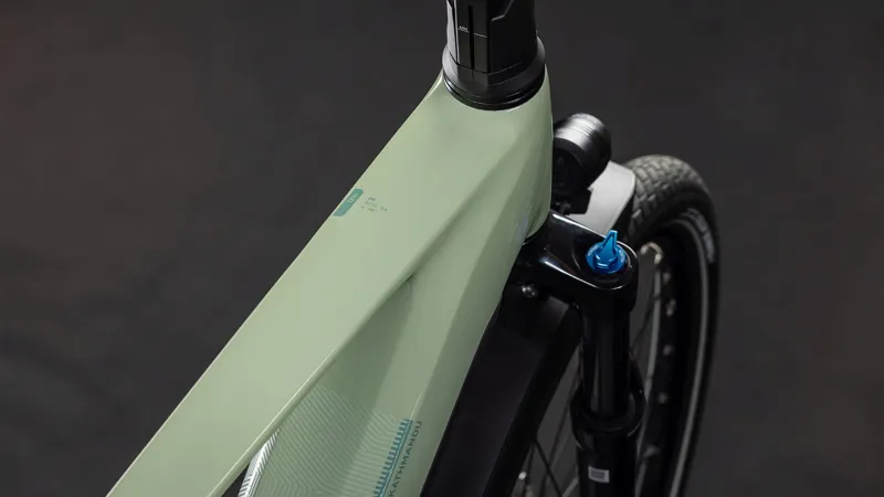 Cube Kathmandu Hybrid One 800Wh Electric Hybrid Bike in Pea and Green-4