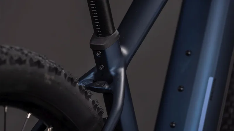 Cube Reaction Hybrid Performance 600Wh Electric Mountain Bike in Indigoblue and Relfex-4