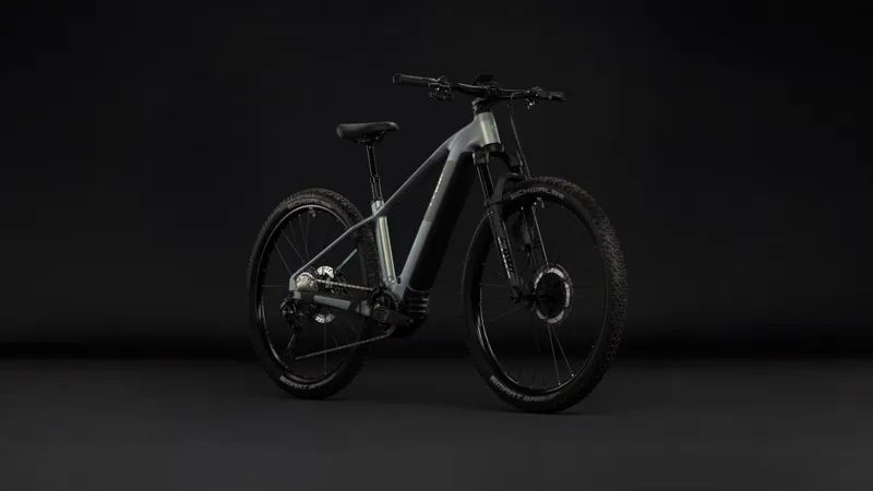 Cube Reaction Hybrid SLT 800Wh Electric Mountain Bike in Kolibri and Crisscross-7