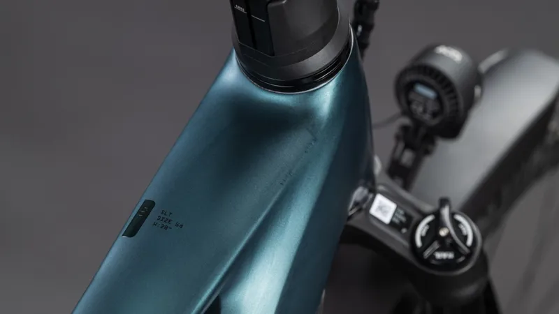 Cube Kathmandu Hybrid SLT 800Wh Electric Hybrid Bike in Duskwood and Goblin-5