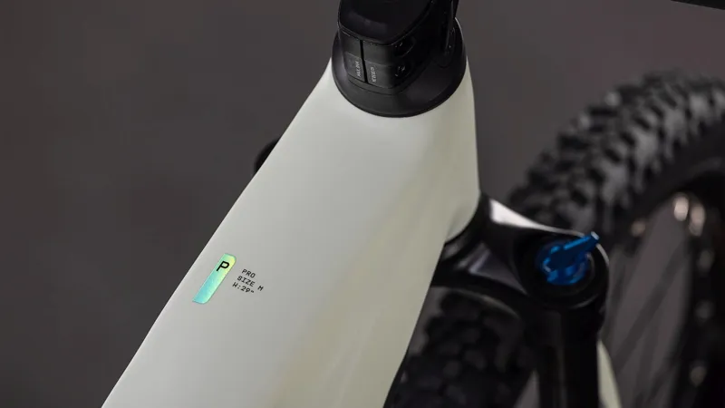 Cube Reaction Hybrid Pro 800Wh Electric Mountain Bike in Desertstone and Driedherbs-4