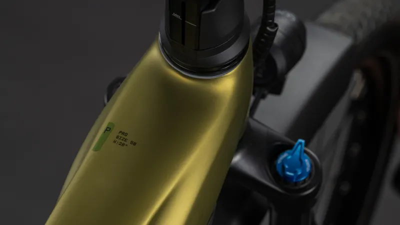 Cube Touring Hybrid Pro EE 800Wh Electric Hybrid Bike in Goldenlime and Black-6