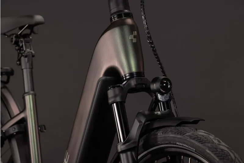 Cube Kathmandu Hybrid EXC EE 800Wh Electric Hybrid Bike in Stellar and Chrome-5