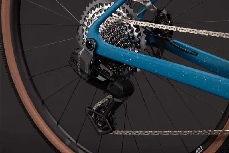 Cube Nuroad Hybrid C:62 EXC 400Wh Electric Gravel Bike in Tropicalteal and Black-7