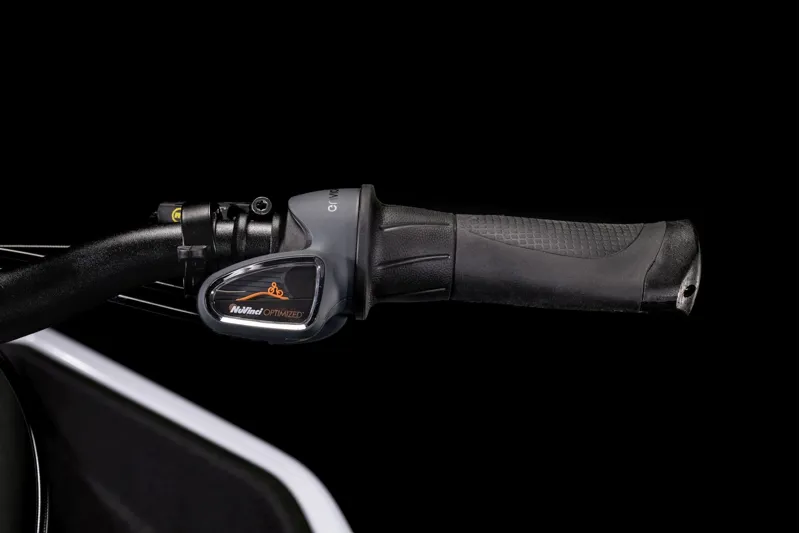 Cube Cargo Hybrid 500Wh Electric Cargo Bike in Flashwhite and Black-5