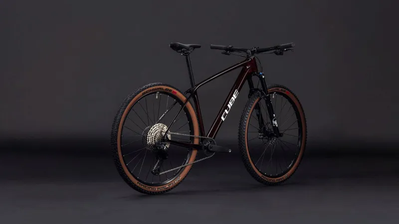 Cube Reaction C:62 Race Mountain Bike in Liquidred and White-6