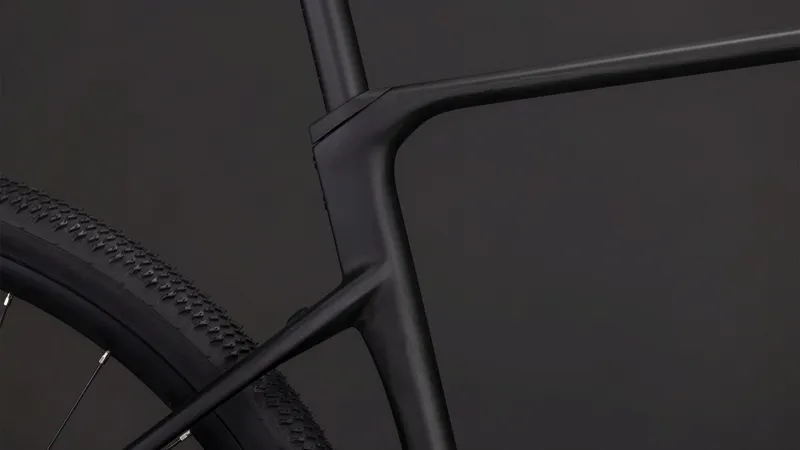 Cube Nuroad C:62 ONE Gravel Bike in Blackline-6