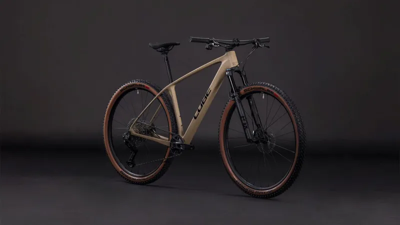 Cube Reaction C:62 SLX Hardtail Mountain Bike in Mineralgrit and Black-6