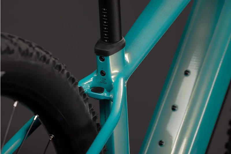 Cube Reaction Hybrid Performance 720Wh Electric Hybrid Bike in Maldivian and Black-6