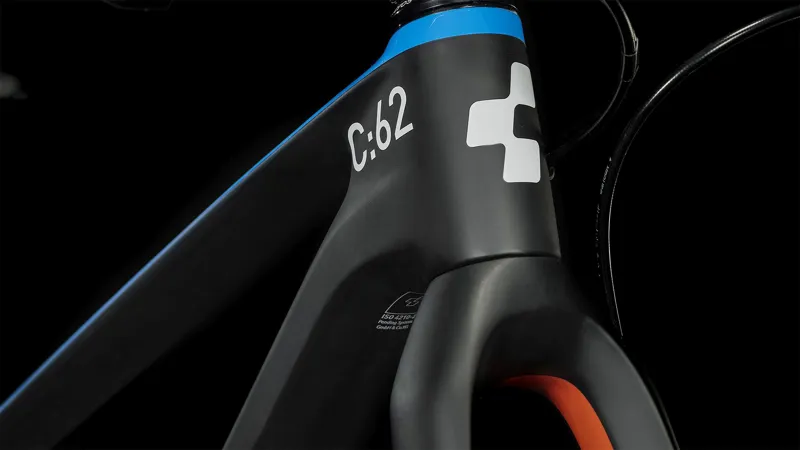 Cube Elite 240 C:62 Pro Kids Mountain Bike in Carbon Blue and Red-5