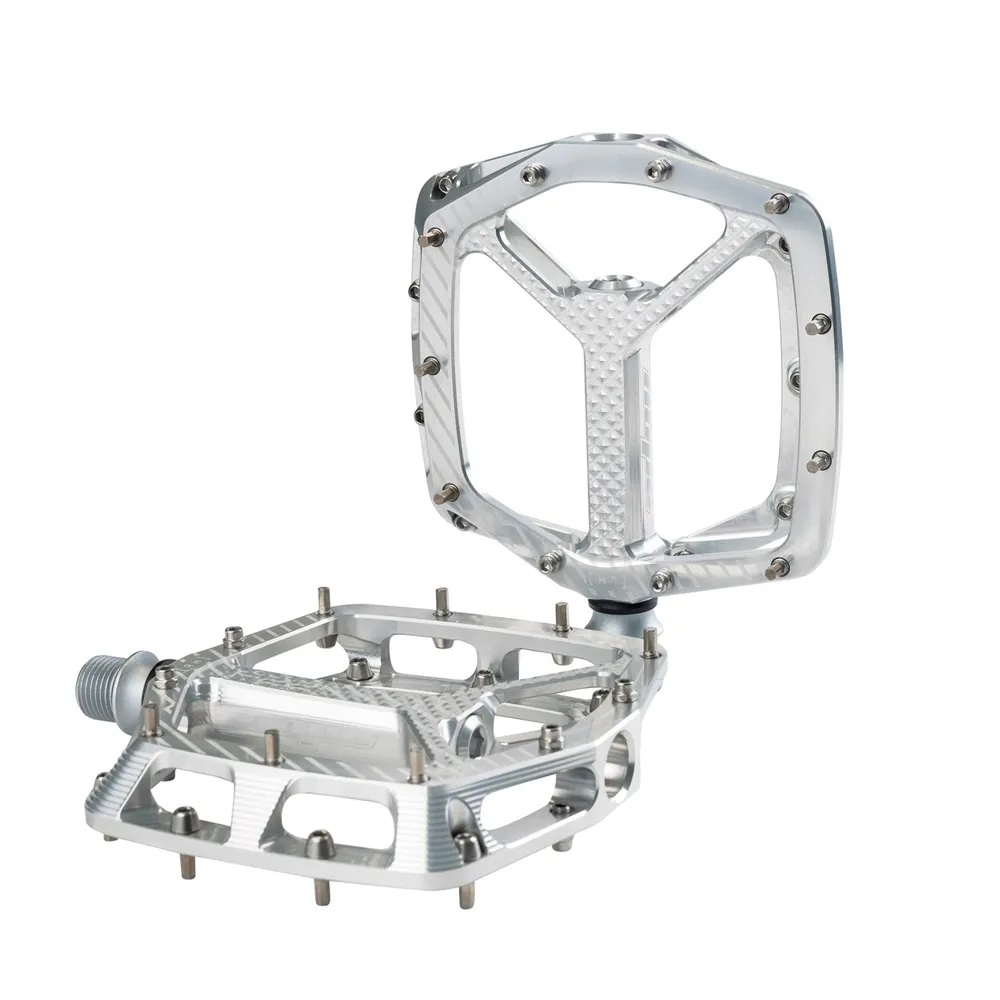 Team Cycles Hope F22 Flat Mountain Bike Pedals in Silver | Interest FREE Finance & Online Refund Policy.