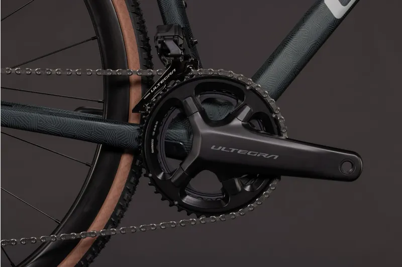 Cube Cross Race C:62 Race Cyclocross Bike in Carbon and Crisscross-5