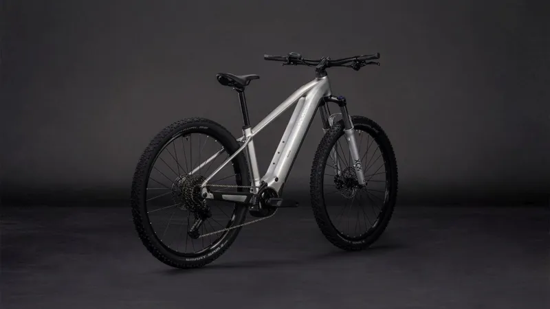 Cube Reaction Hybrid One 800Wh Electric Mountain Bike in Sleekgrey and Prism-6
