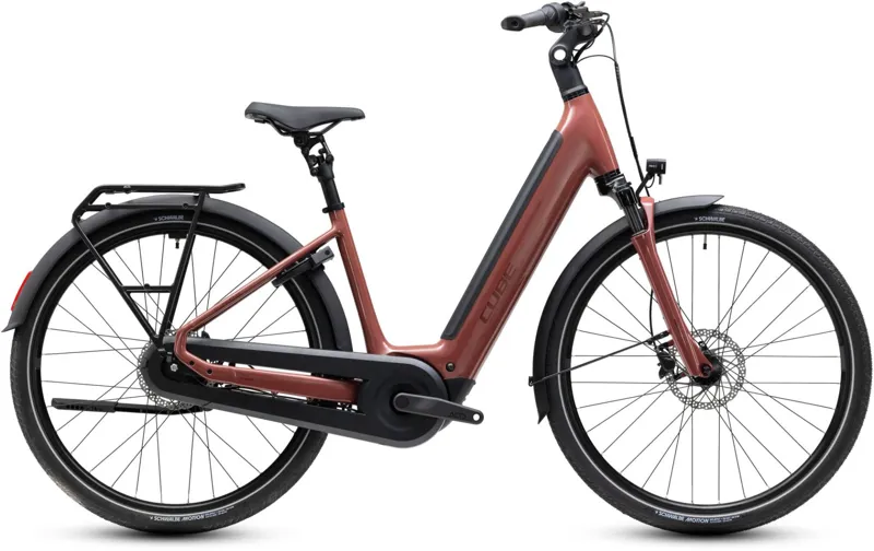 Cube Supreme Hybrid Comfort Pro EE 600Wh Electric Hybrid Bike in Burgundy and Claret
