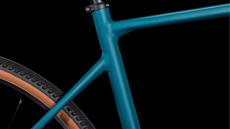 Cube Nuroad ONE Gravel Bike in Poseidongreen and Black-5