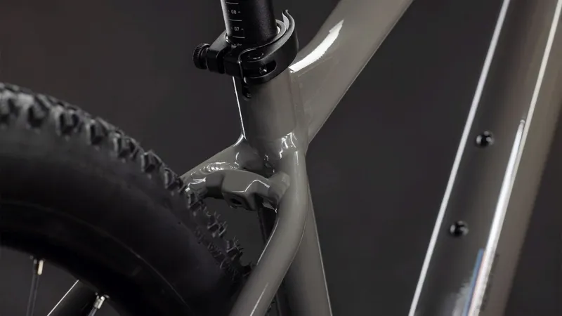 Cube Reaction Pro Mountain Bike in Oldgrey and Black-6