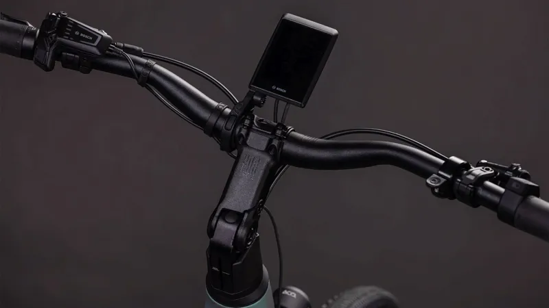 Cube Kathmandu Hybrid C:62 SLT EE 400Wh Electric Hybrid Bike in Seafoam and Chrome-6