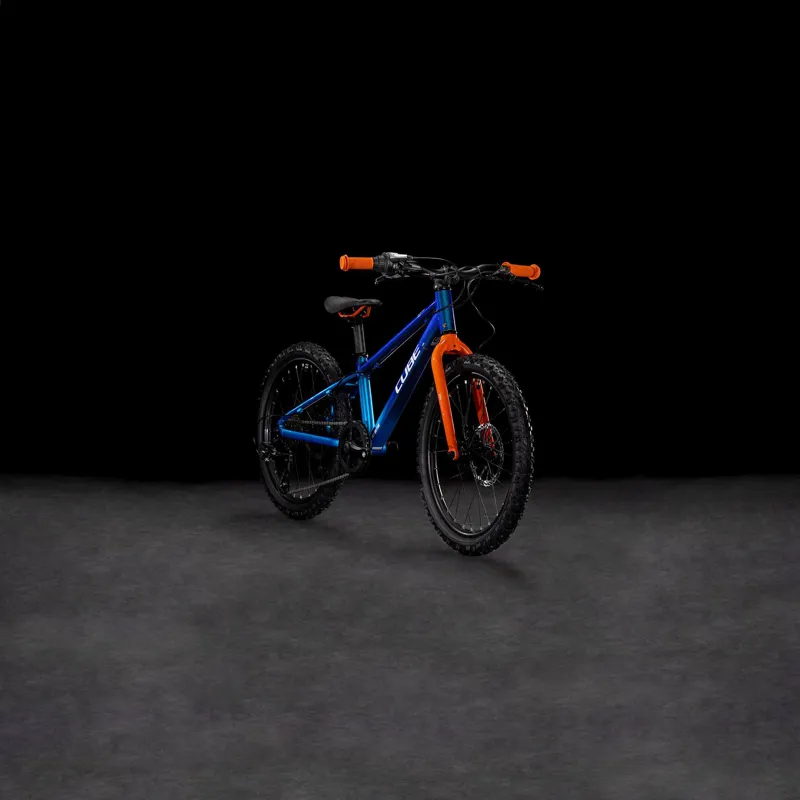 Cube Acid 200 Disc Kids Mountain Bike in Actionteam -6