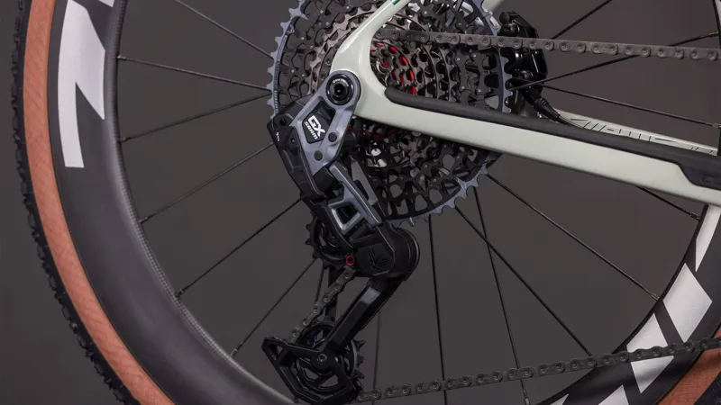 Cube Nuroad C:62 SLX Gravel Bike in Reedbeige and Chrome-6