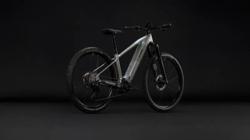 Cube Reaction Hybrid SLT 800Wh Electric Mountain Bike in Kolibri and Crisscross-9