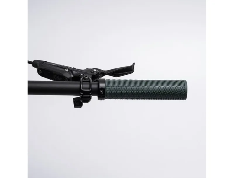 Fabric FHG-02 FunGuy Mountain Bike Grips in Dark Green-3