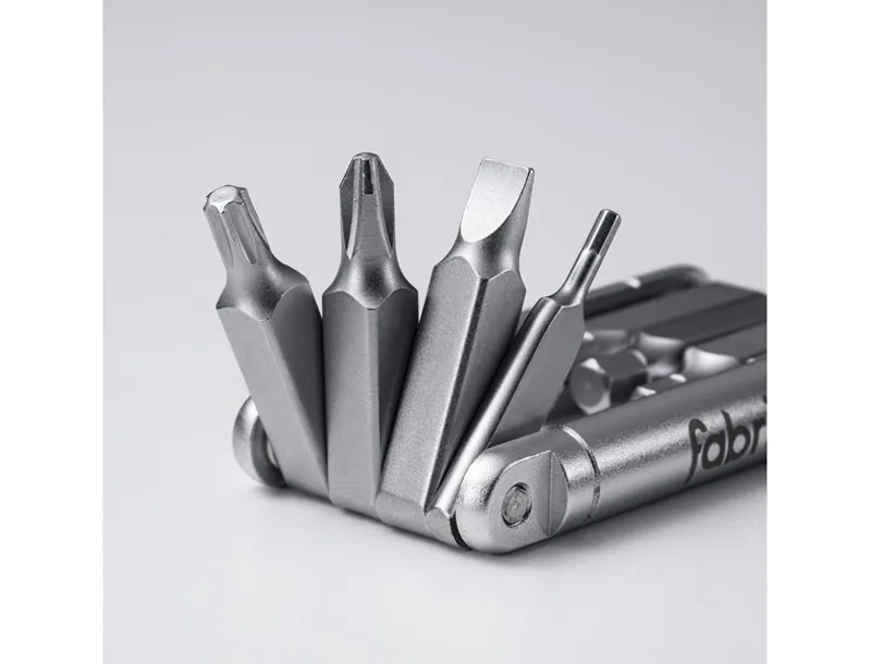 Fabric FTL-02 EightTool 8 Function Multi-Tool in Silver-5