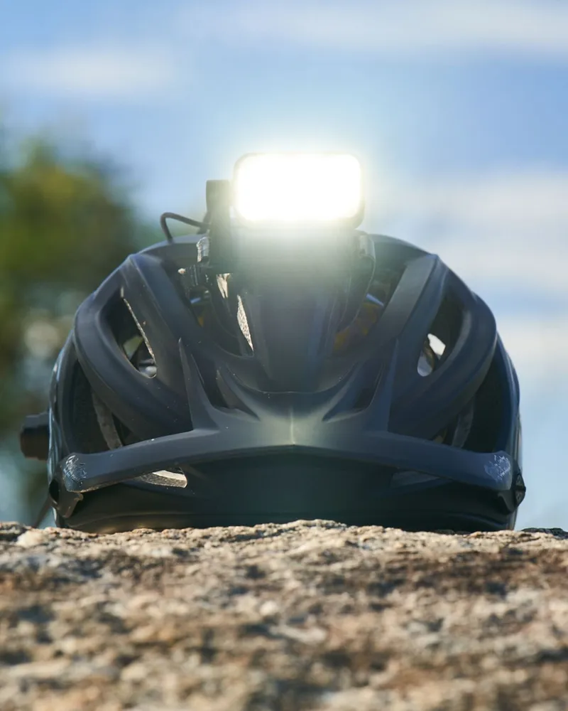 Knog Blinder X 2300 Front Bike Light and 10000 mAh Battery Pack with Helmet Kit-8